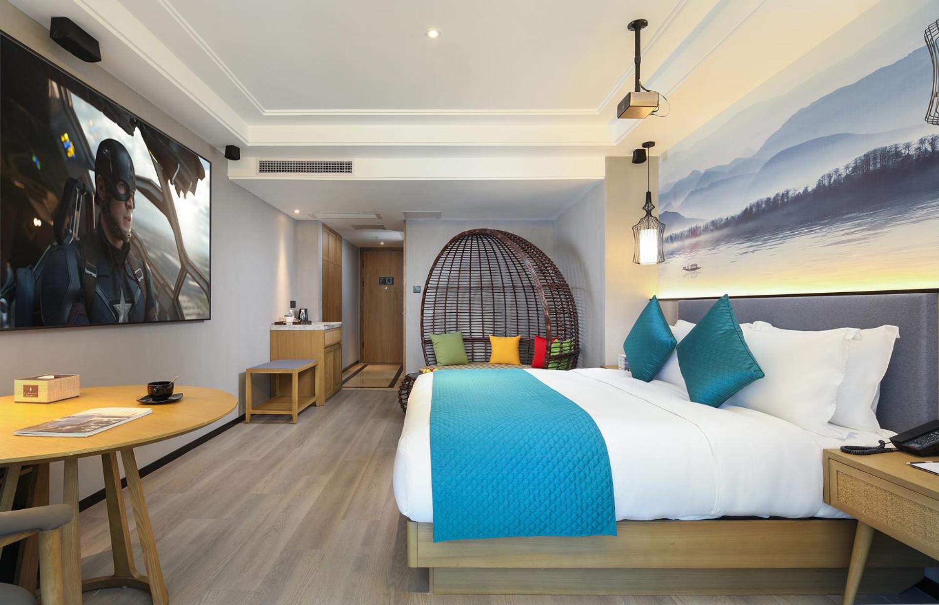 Mehood Lestie International Hotel Nancun Wanbo Metro Station Branch - Free Shuttle Bus To Canton Fair Complex During Canton Fair Period & Free Breakfast & Free Afternoon Tea & Free Midnight Snack & Free Vpn Internet Access מראה חיצוני תמונה